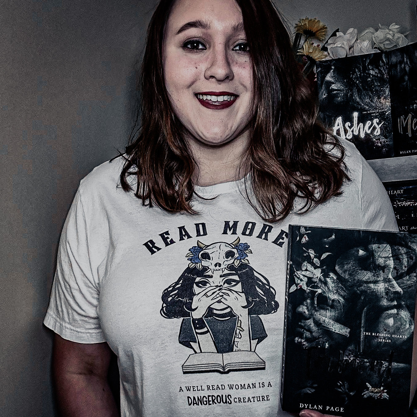 Read More Tee